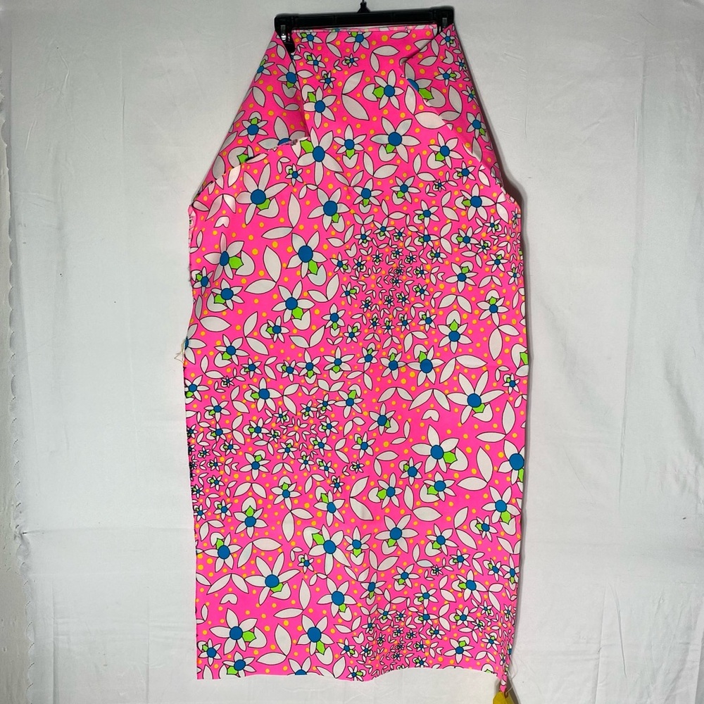 Vintage Floral Pink Fabric with Blue and White Accents - Picture 11 of 11
